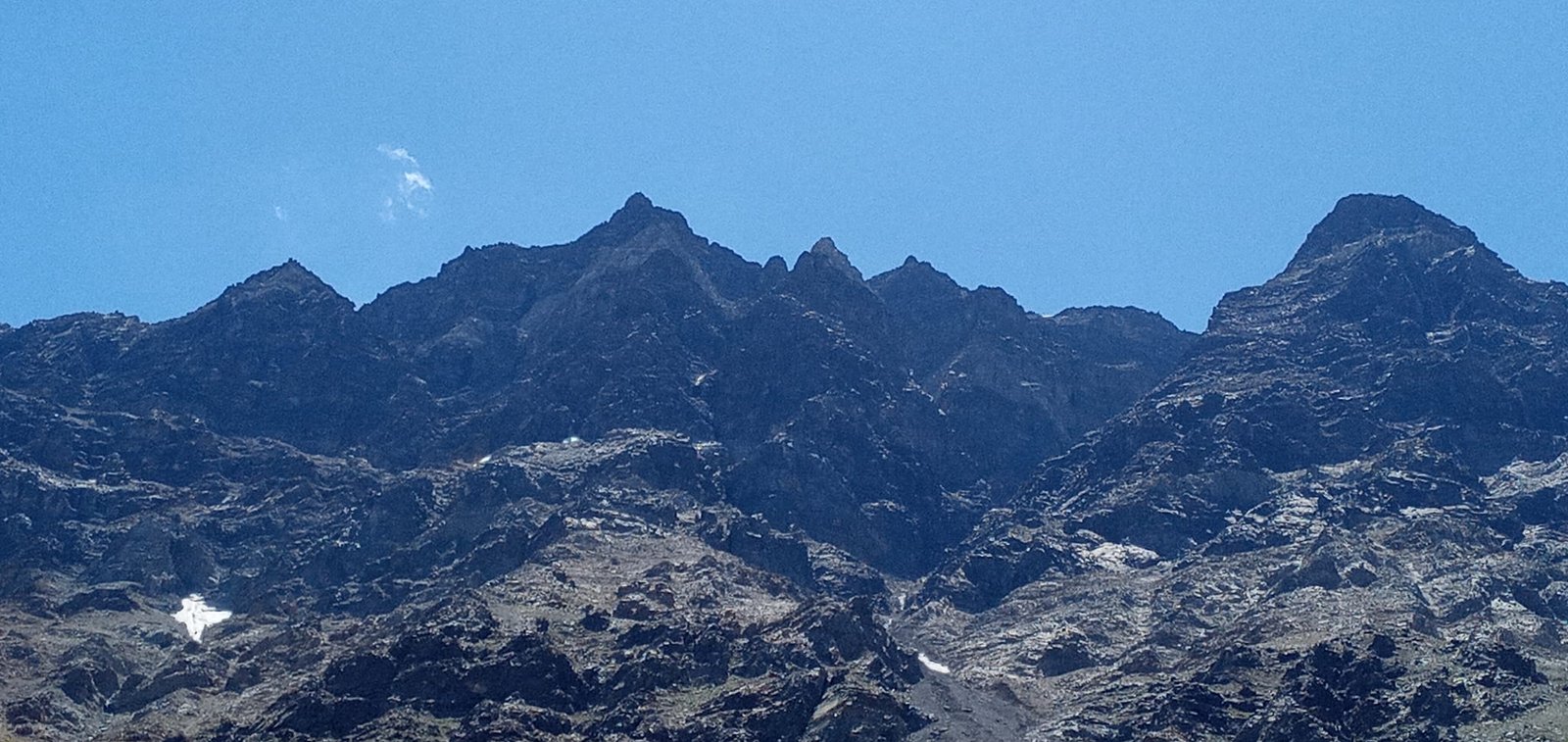 484121401_1097462459086662_1153843805934022221_n